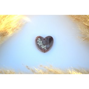 Hundetegn, stort hjerte, brun, hvid og guldflager