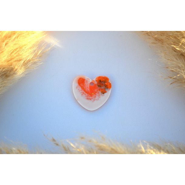 Hundetegn, stort hjerte, blomster, orange, hvid