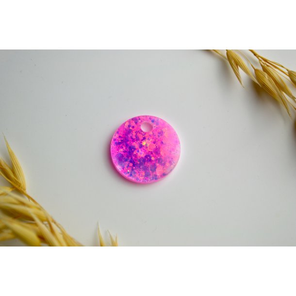 Hundetegn, lille rund, pink glitter med hvid