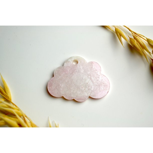 Hundetegn, stor sky, perlemor og lyserd shimmer