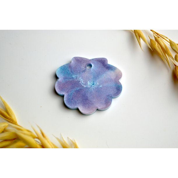 Hundetegn, stor musling, bl� og lilla shimmer